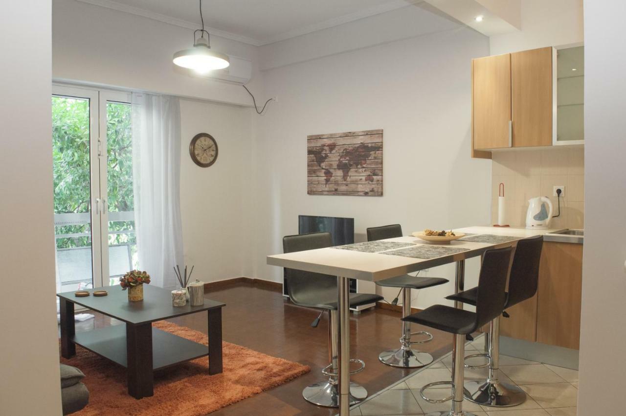 Modern Apartment, Excellent And Vibrant Location!! Athen Exterior foto