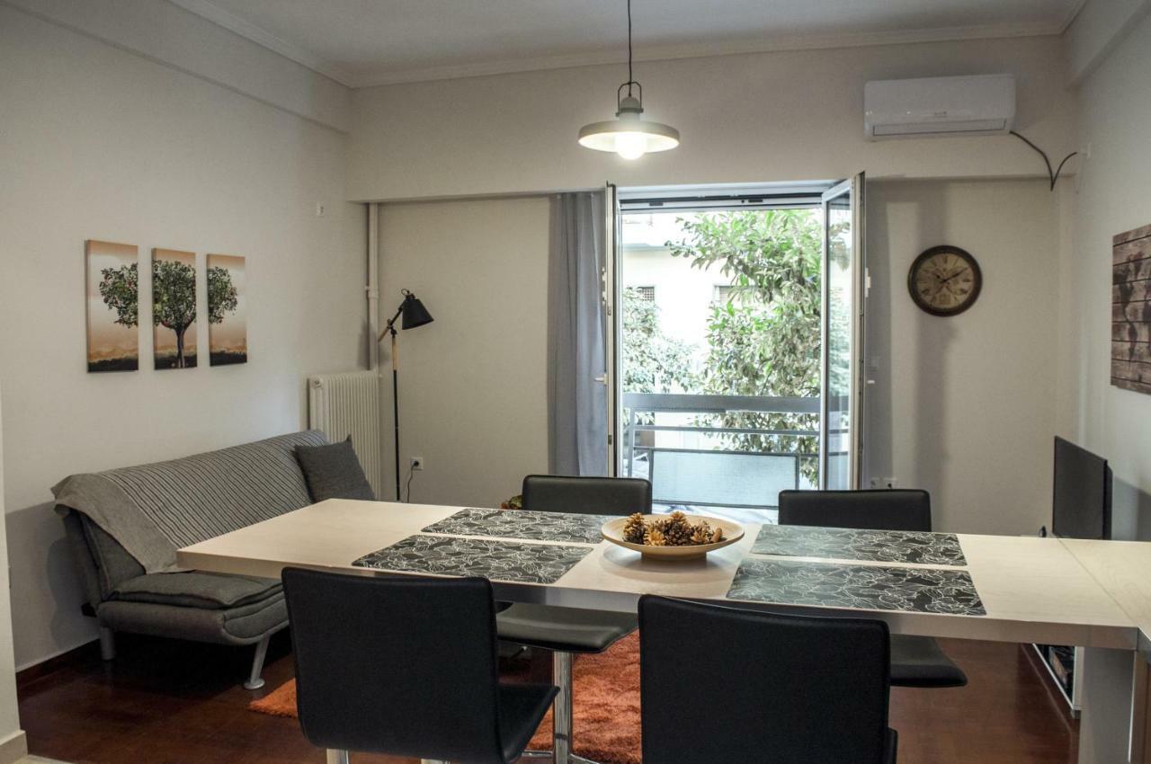 Modern Apartment, Excellent And Vibrant Location!! Athen Exterior foto