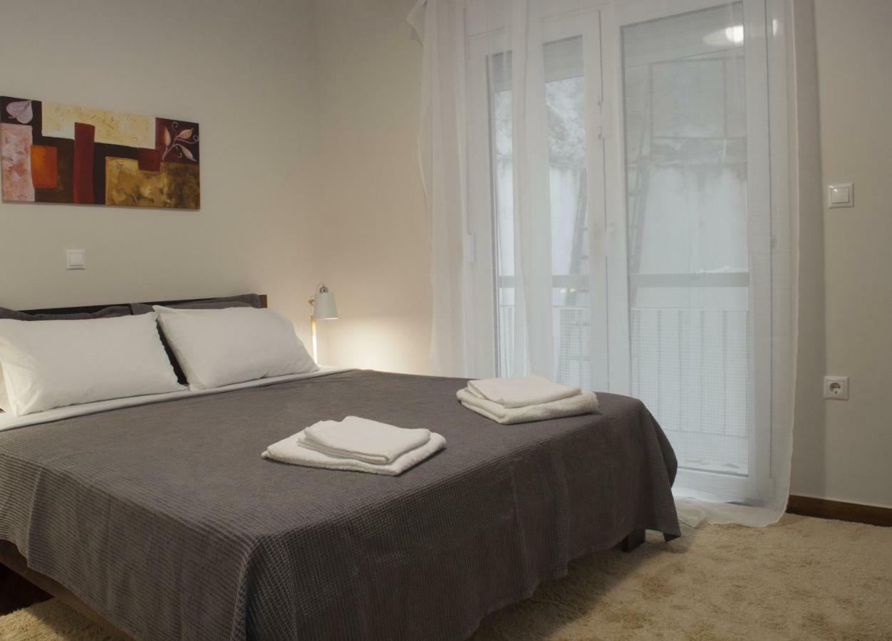 Modern Apartment, Excellent And Vibrant Location!! Athen Exterior foto